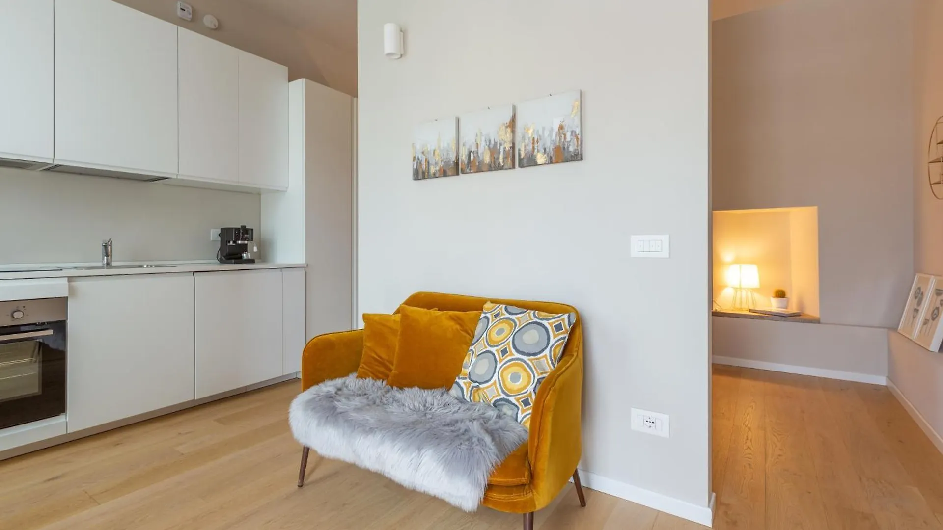 Raffinato E Stylish Monolocale Milanese Apartment Italy